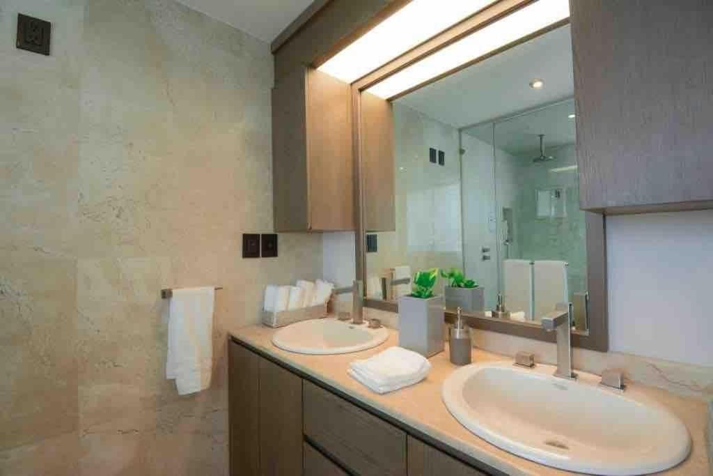 Fancy In Heart Of Polanco// 6 Guest Apartment