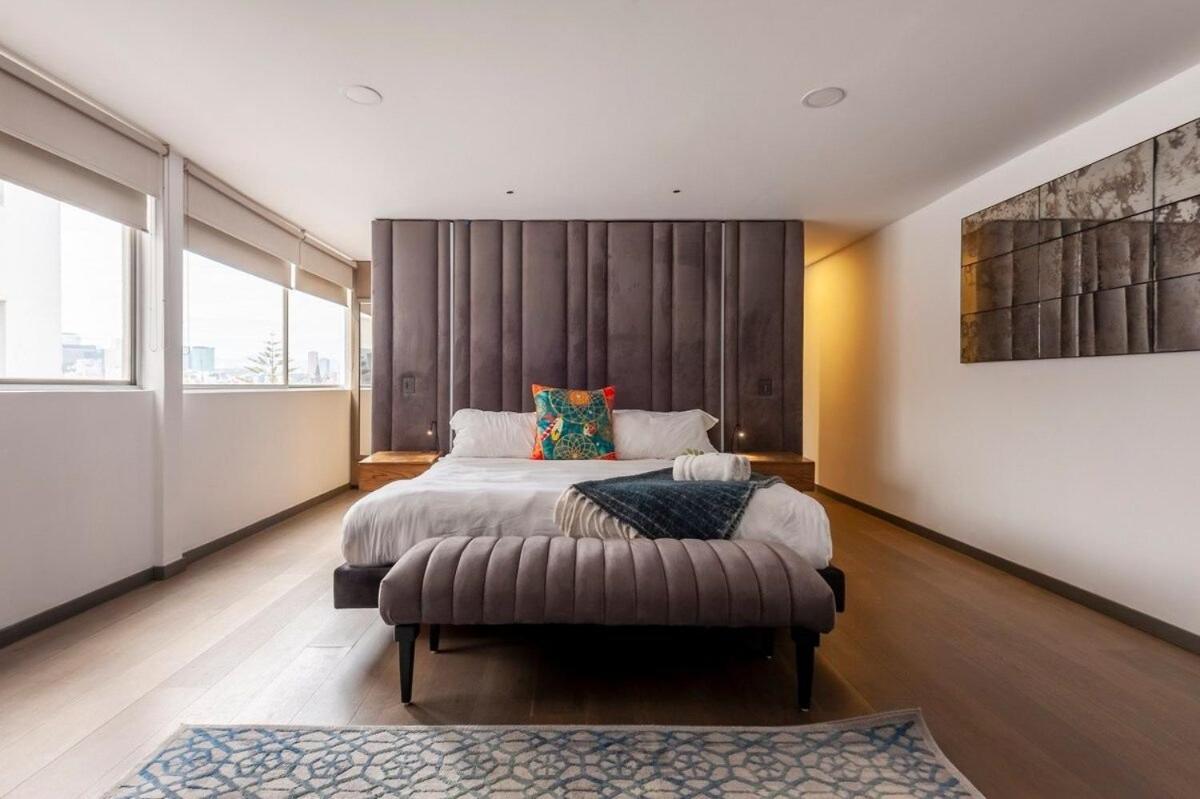 Fancy In Heart Of Polanco// 6 Guest *