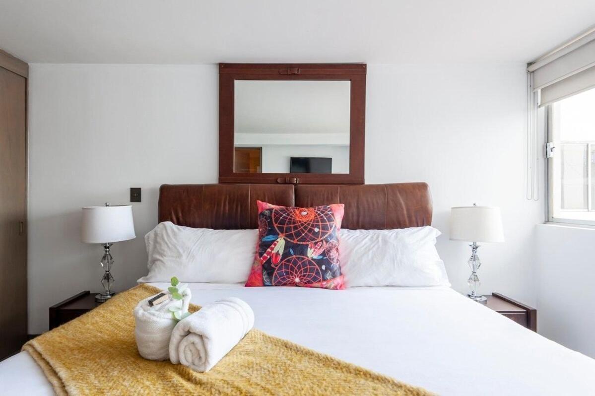 Fancy In Heart Of Polanco// 6 Guest Apartment