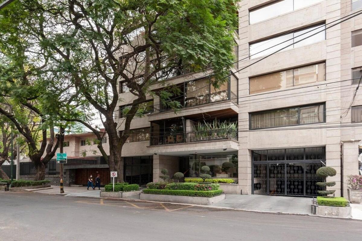 Fancy In Heart Of Polanco// 6 Guest * Mexico City